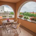 Lana Apartmán